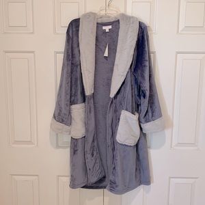 Grey and Blue Charter Club Robe, Size: M/L
